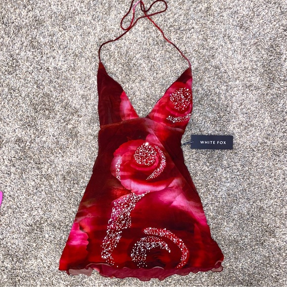 NWT White Fox Boutique Best Part of Me Mini Dress Ruby Floral XL - Picture 1 of 6